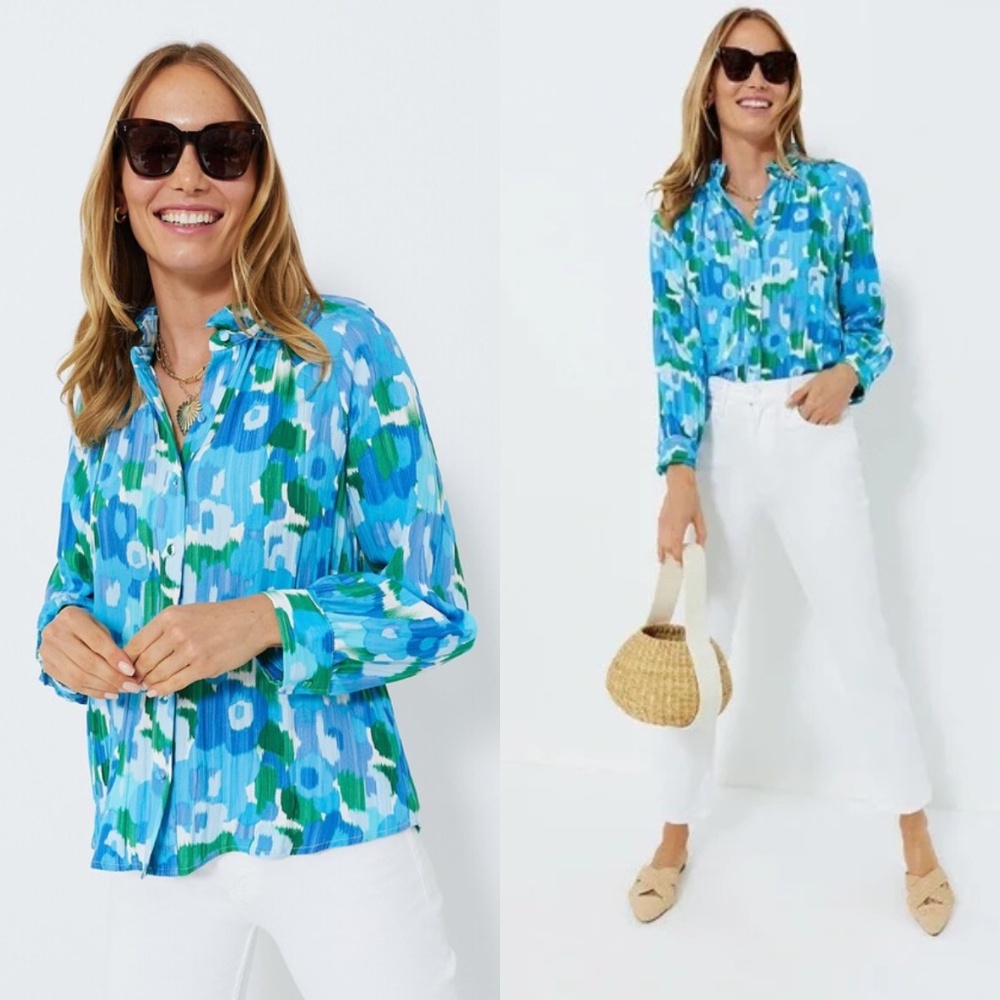 Tuckernuck Blue & Green Floral Pleated Button-Front Blouse